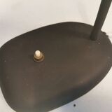 Lampe de table en bakélite et fonte, années 1950