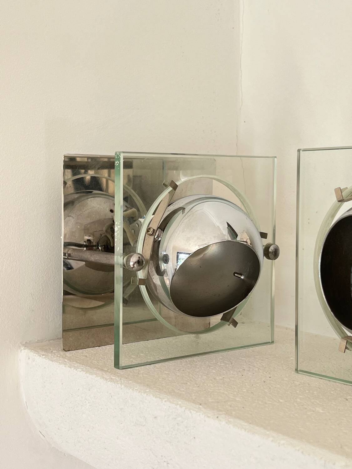 Lot de 2 appliques eyeball Space Age chrome vintage - années 70