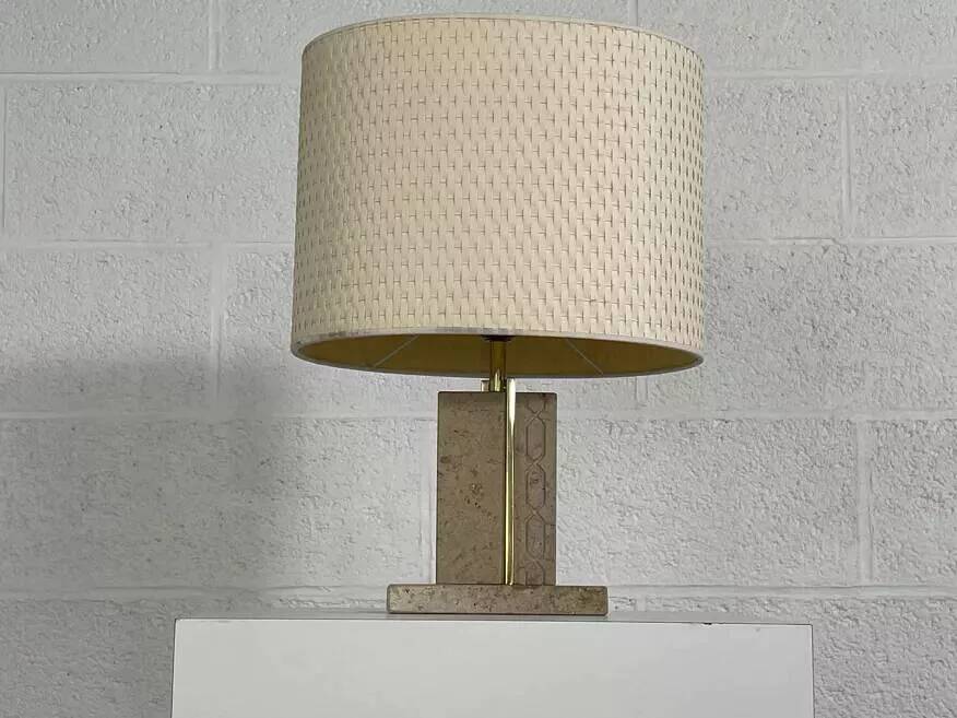 Lampe années 70 en travertin et laiton