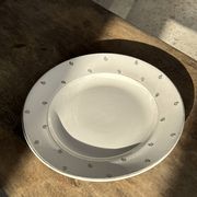 Plat circulaire modèle Nico doré Digoin Sarreguemines D30,5