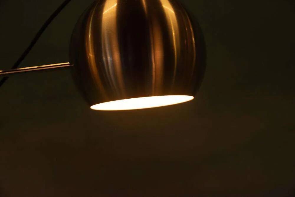 Space-age floor lamp with adjustable spots from the 1970s.