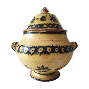 Pot couvert ancien