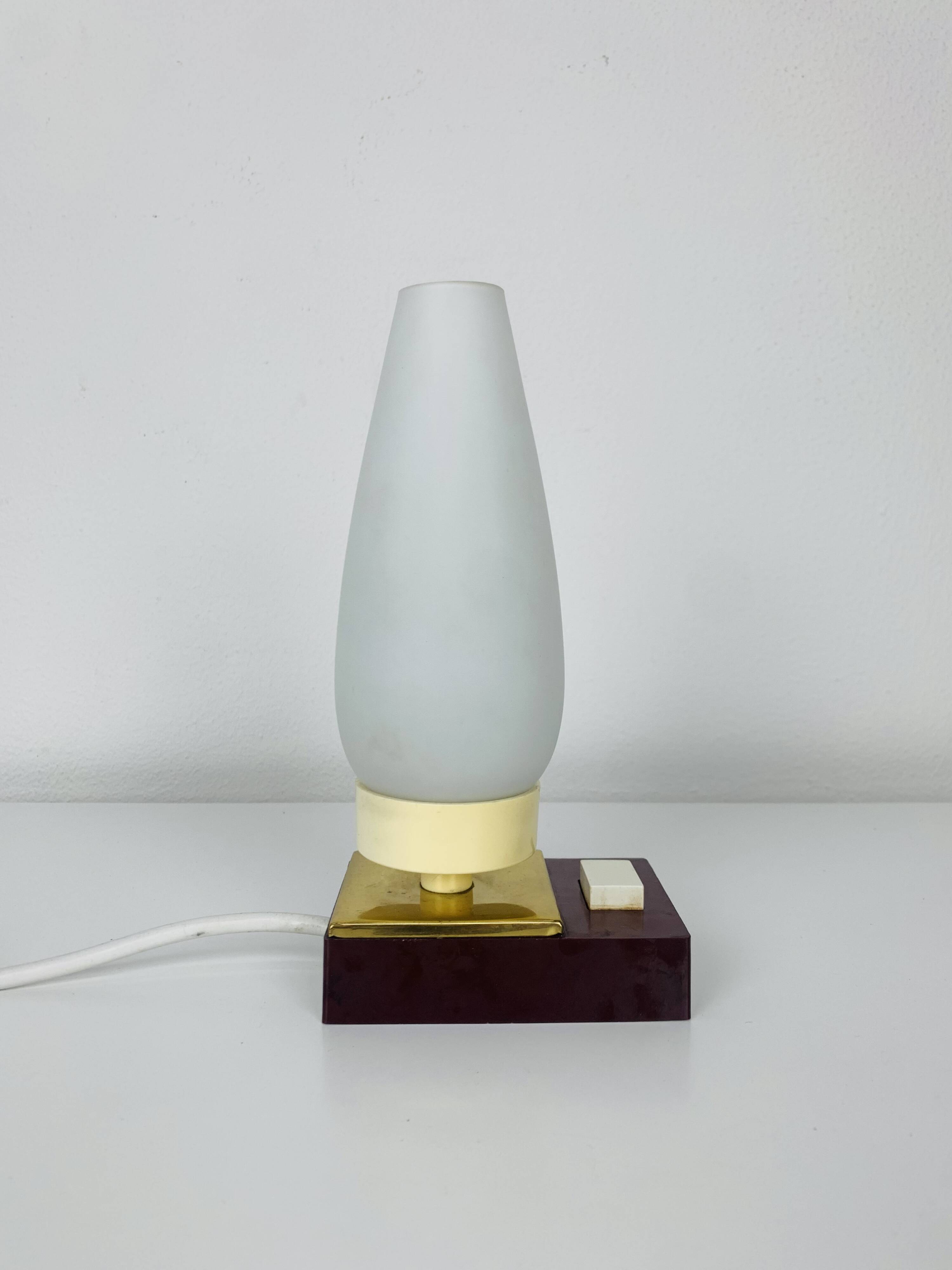 Opaline and Bakelite tulip lamp, 1950s