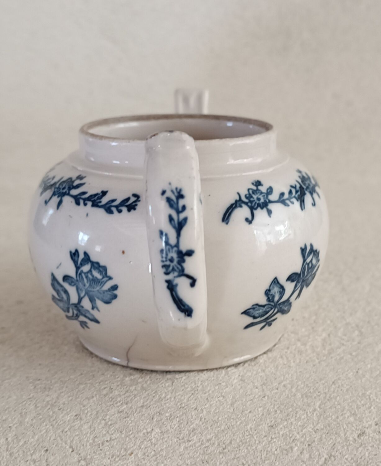 Teapot in stoneware of Saint-Uze