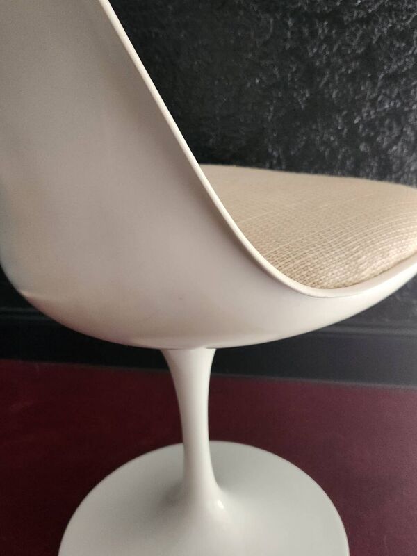 Chaise pivotante Knoll design Eero Saarinen