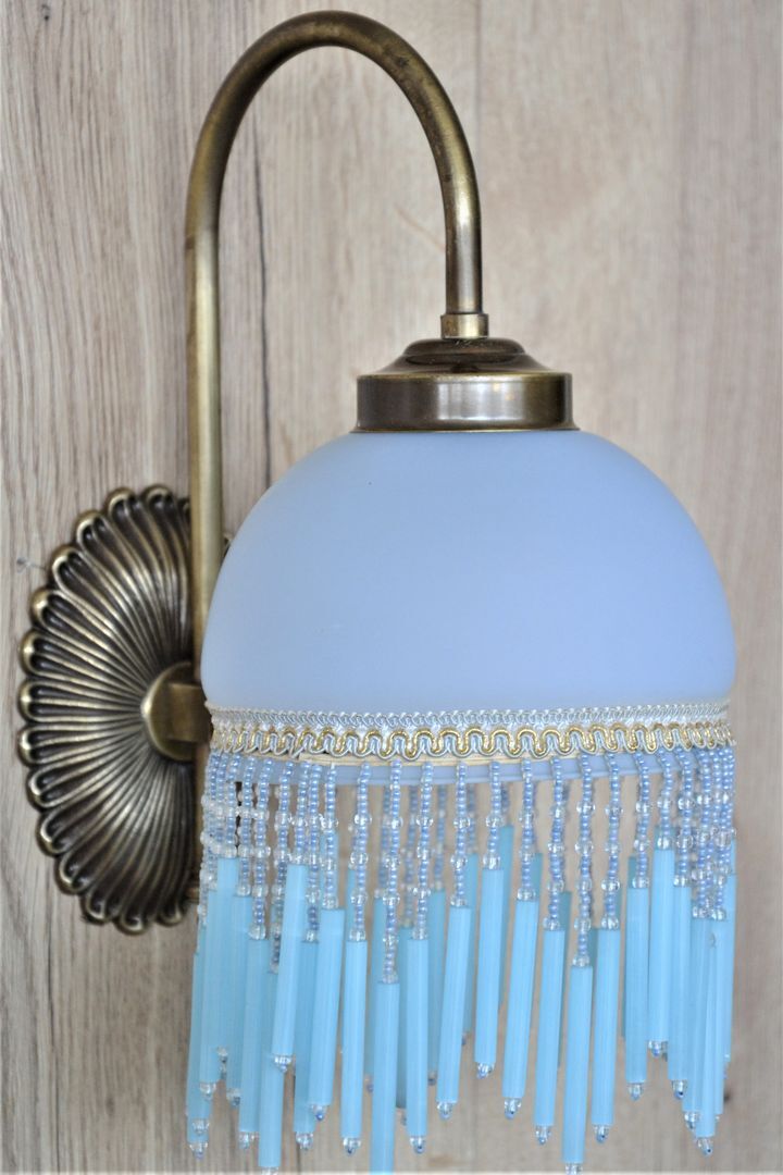 Blue wall lamp with pearl fringes