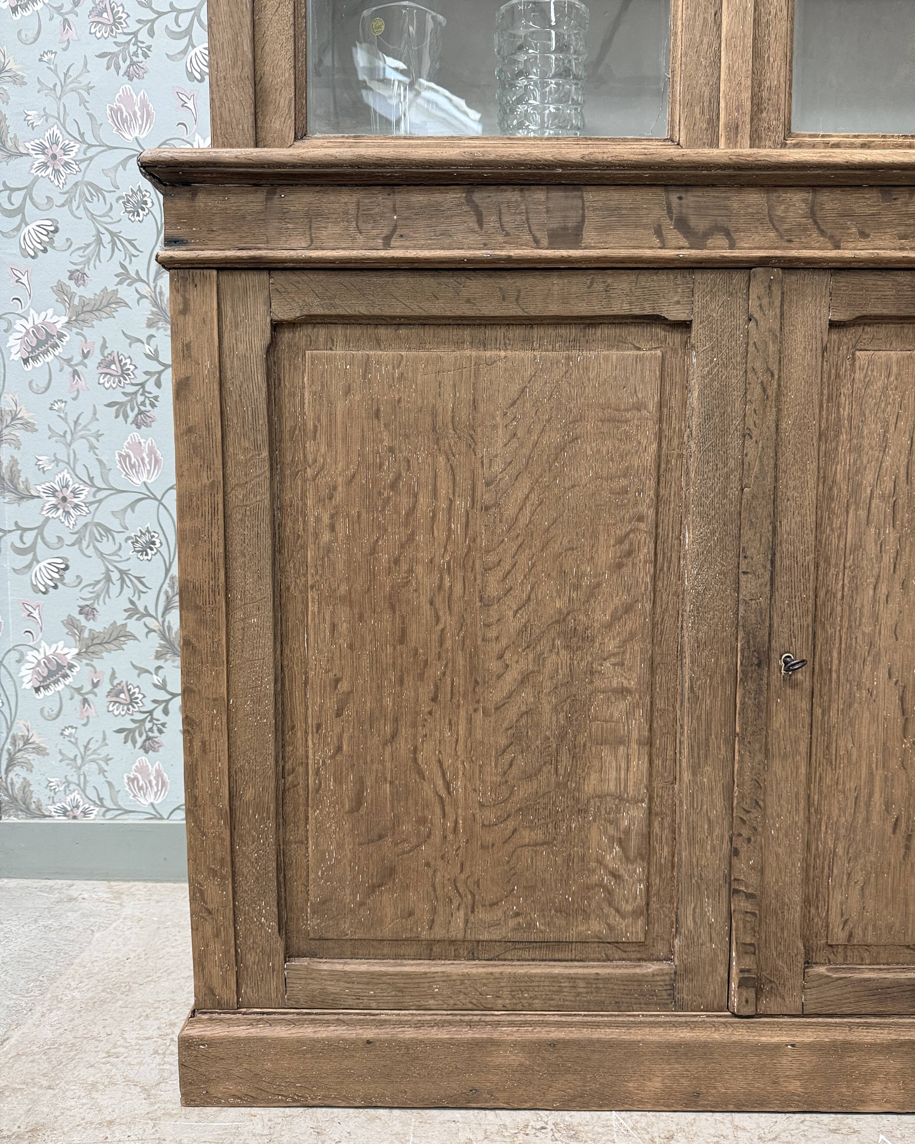 Antique oak dresser (renovated)