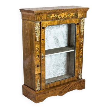 Victorian Cabinet in Veneered Walnut, 1890s