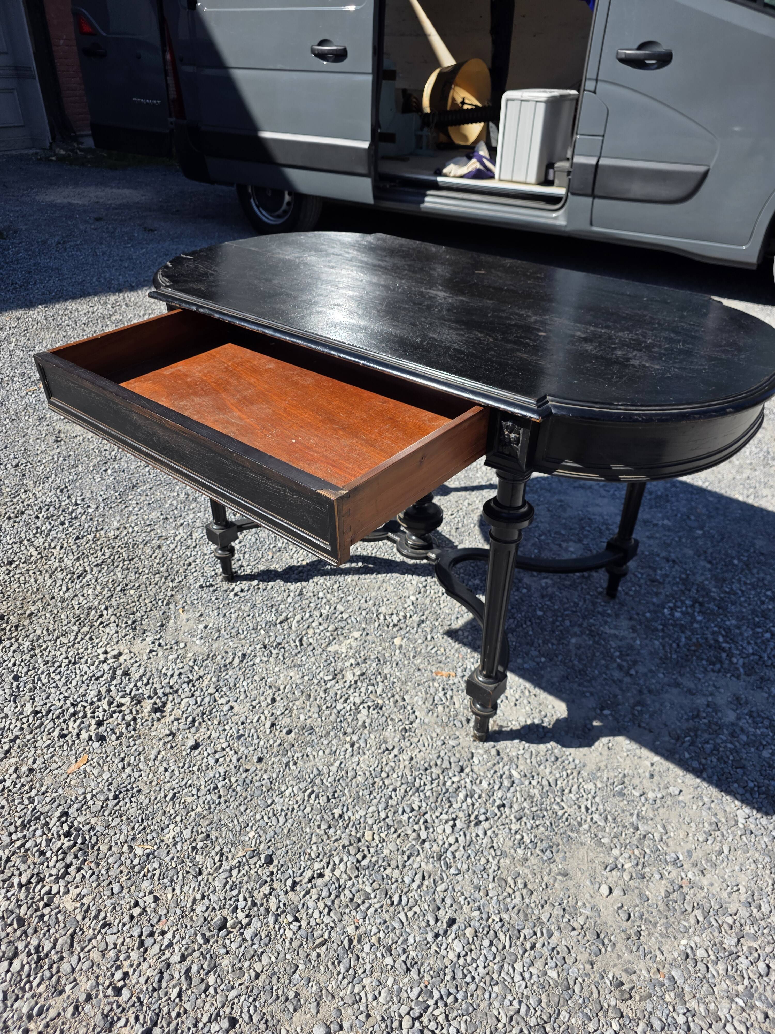 Napoleon III oak table
