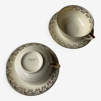 Duo vintage beige and gold tea or coffee cups