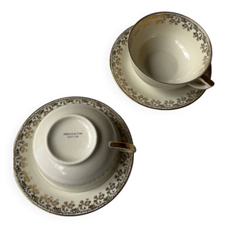 Duo vintage beige and gold tea or coffee cups