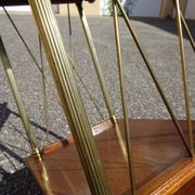 Table d'appoint néo classique bois et laiton an 70