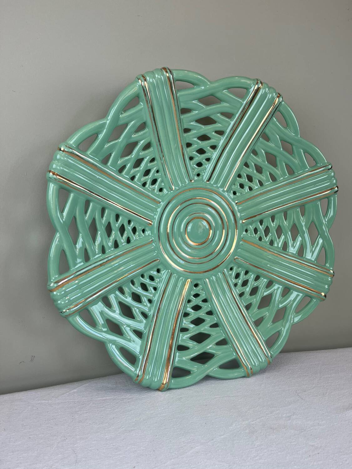 Important mid-century openwork ceramic bowl