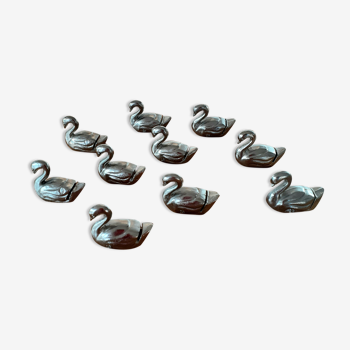 Set of 10 place-marked swans with names