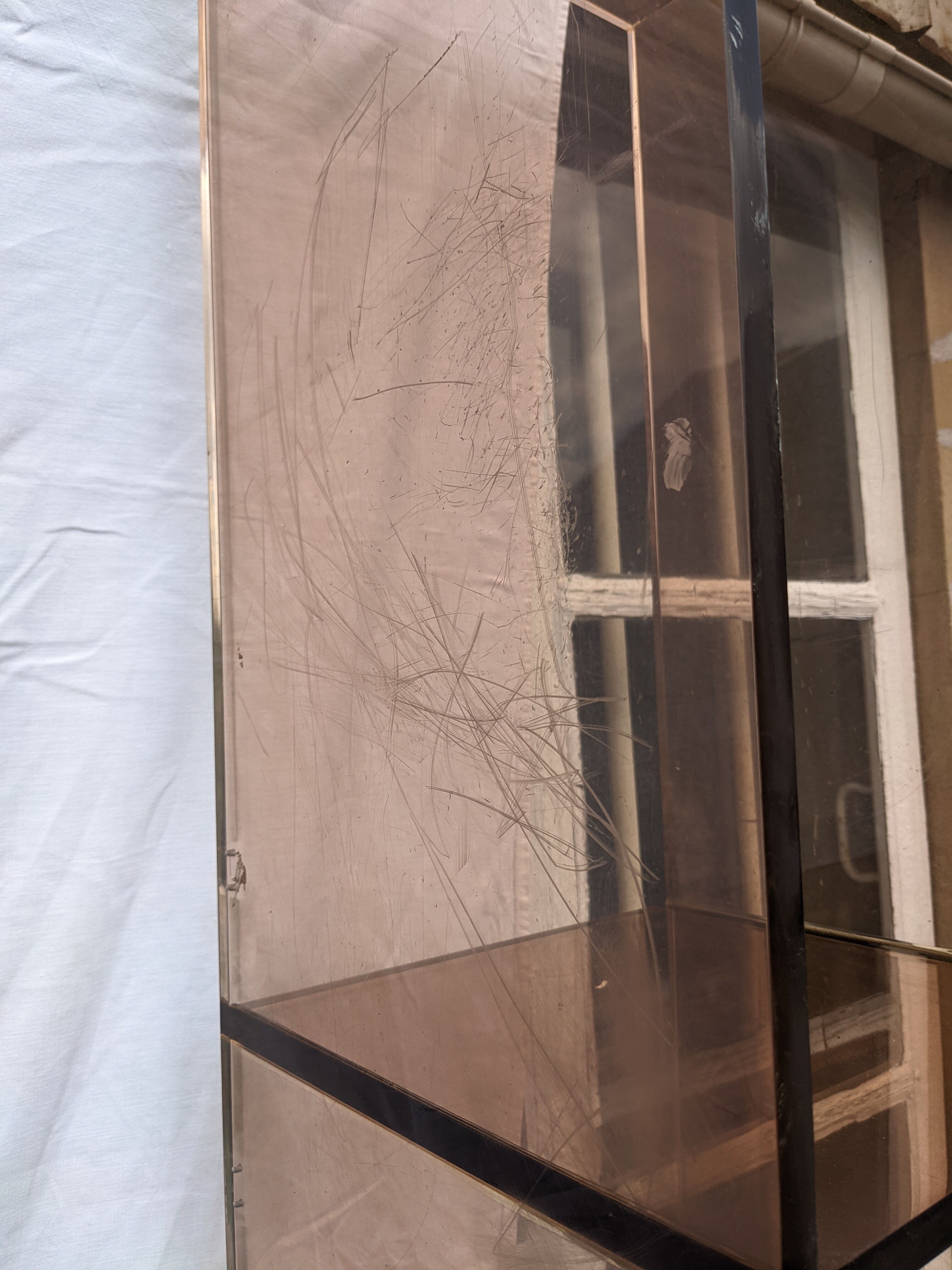 Modular plexiglass 70 library