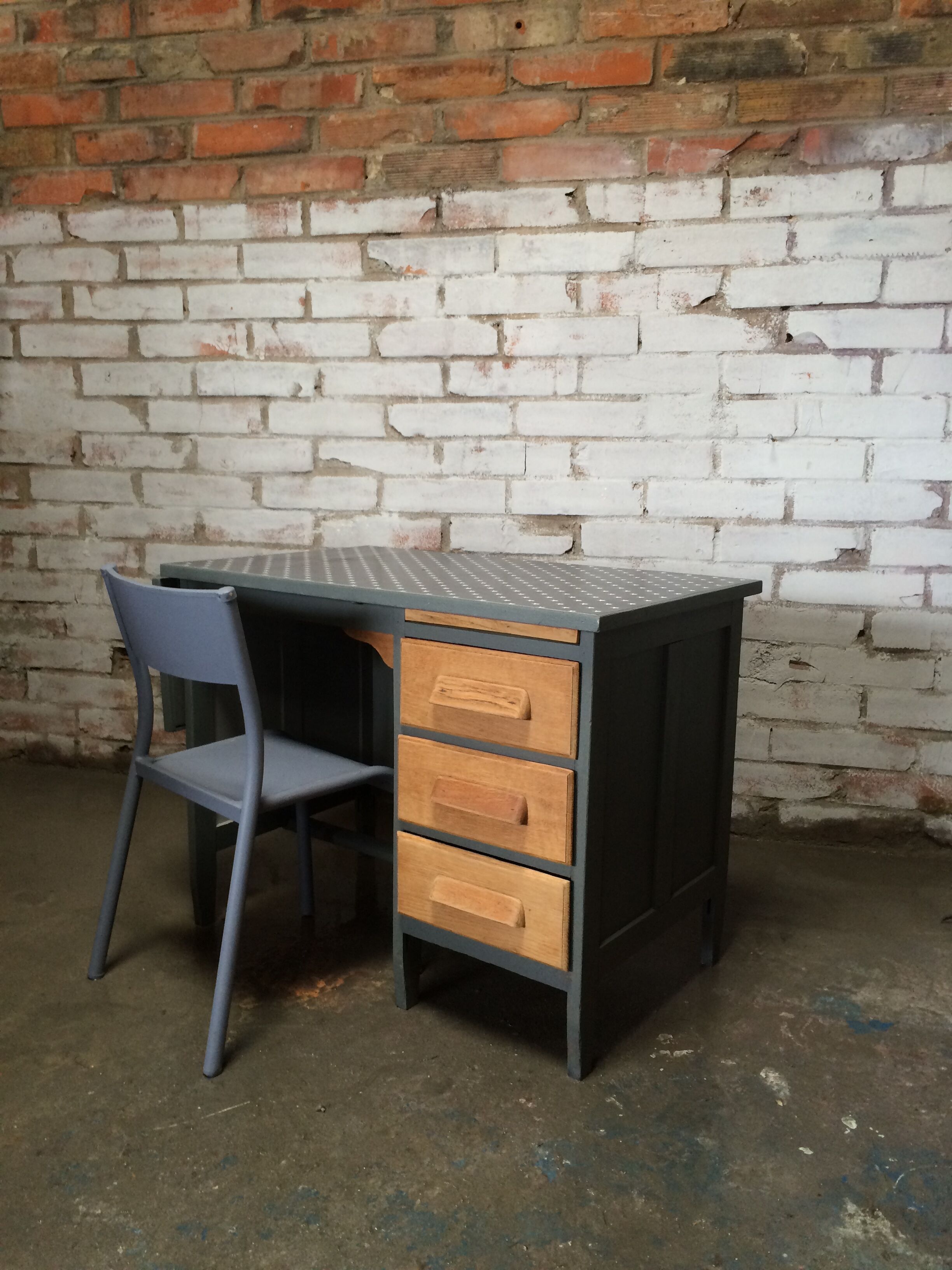 Office vintage size gray child & waxed canvas star