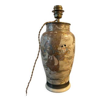 19th century Japanese vase lamp