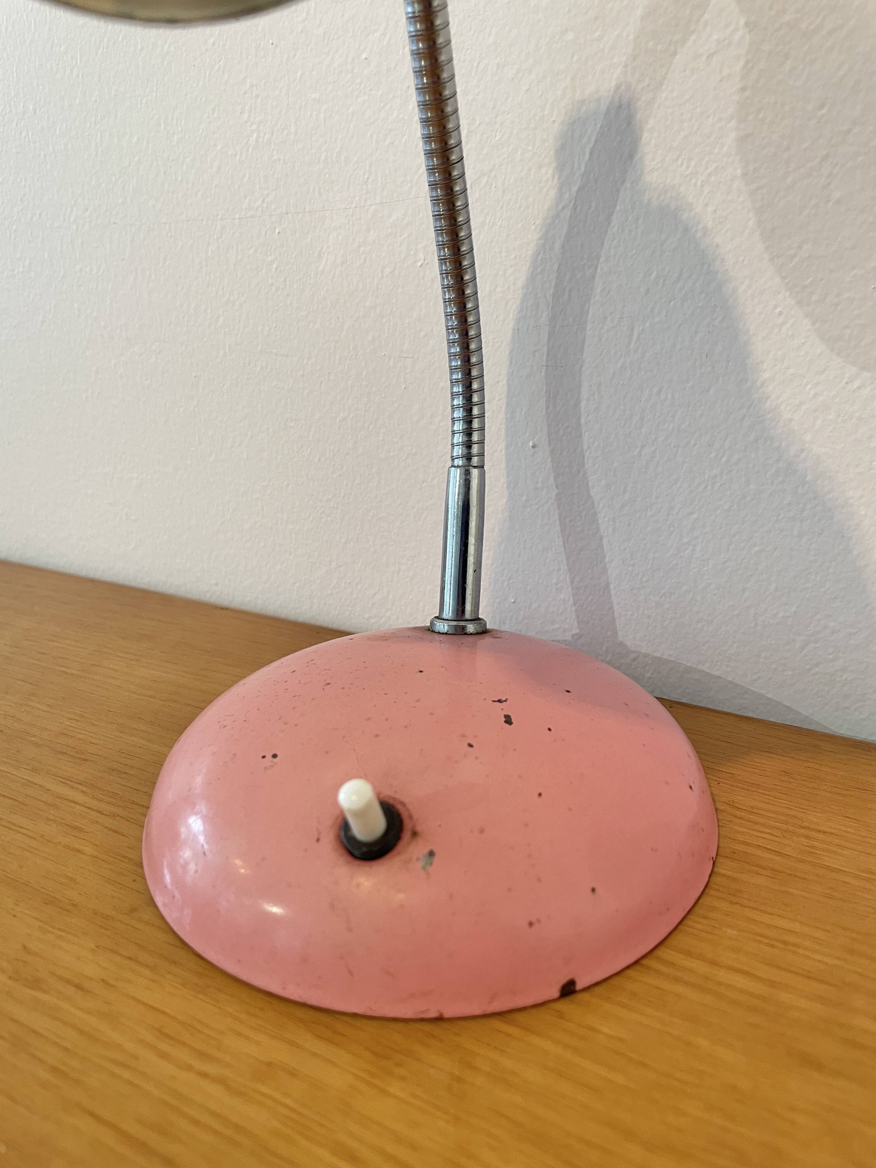 Pink casserole lamp