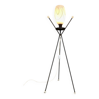 Tripod floor lamp "design 1950".