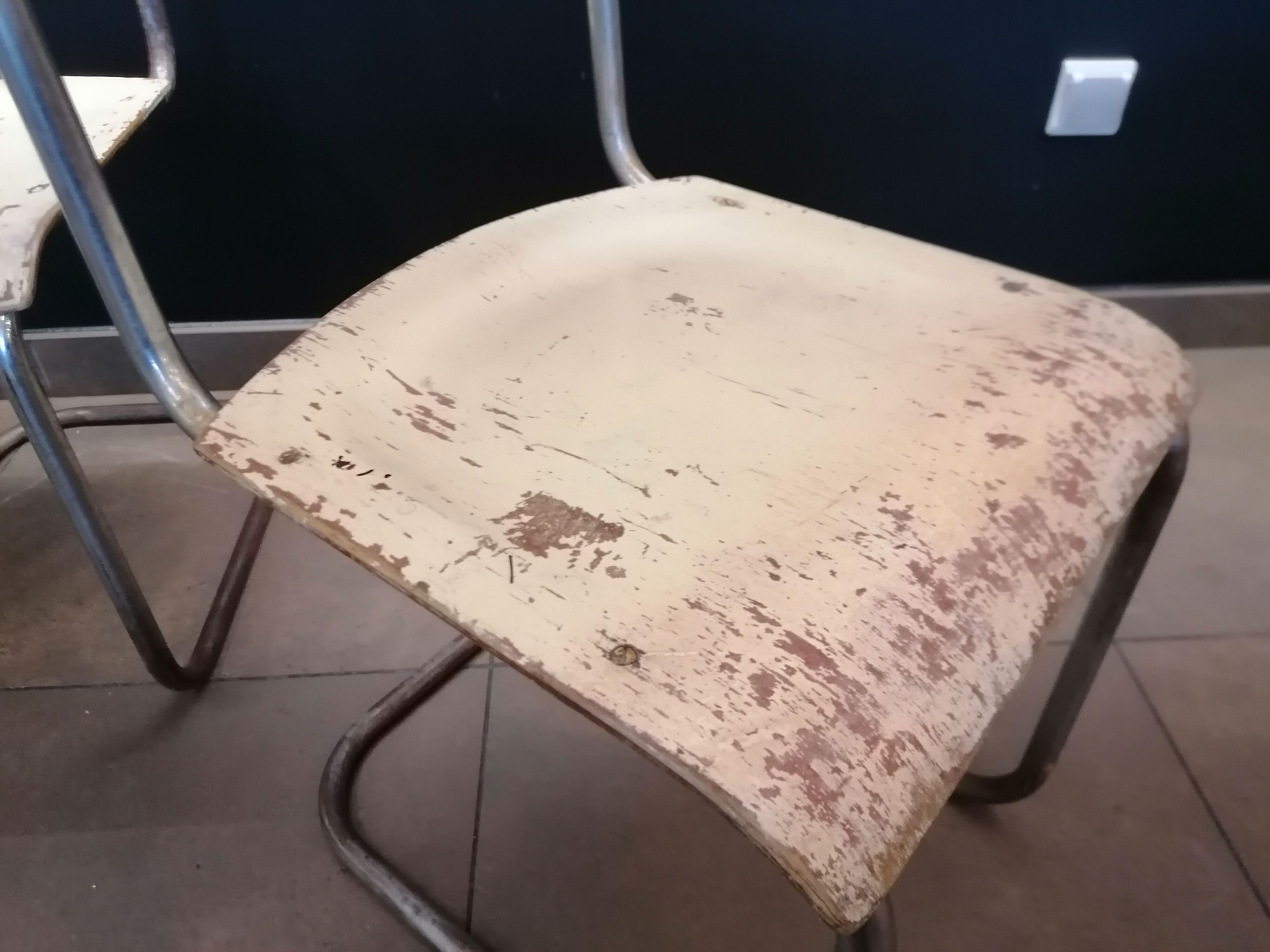 Paire de chaises en porte à faux Mart Stam, Tchécoslovaquie, années 60