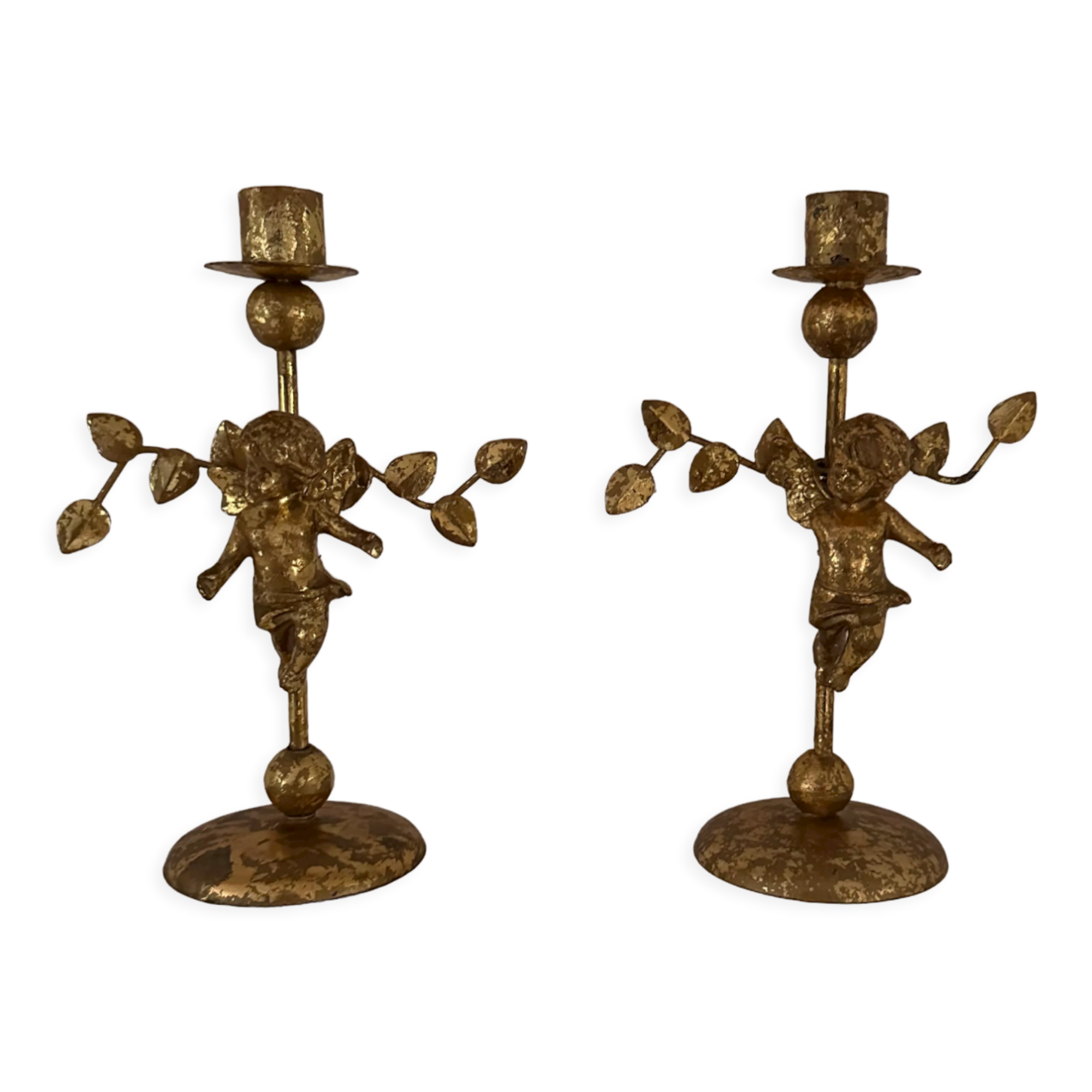 2 golden candlesticks "cherubs"