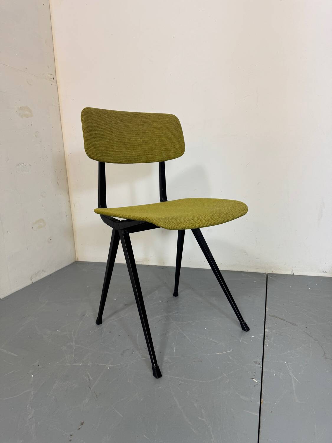 Vintage Mid Century Modernist Industrial Side Desk Chair, 1950