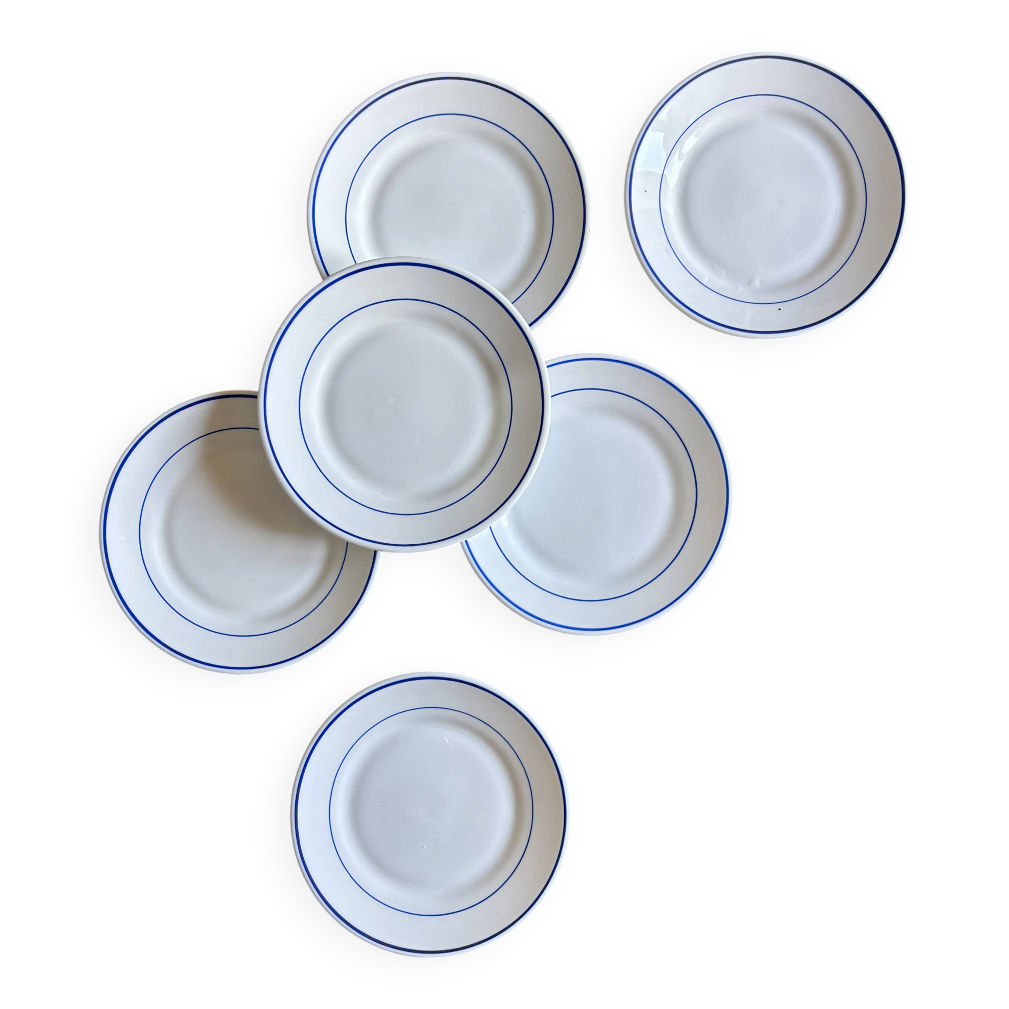 Set of 6 Arcoroc bread or dessert plates.
