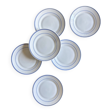 Set of 6 Arcoroc bread or dessert plates.