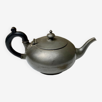 Shaw & Fisher Sheffield pewter teapot