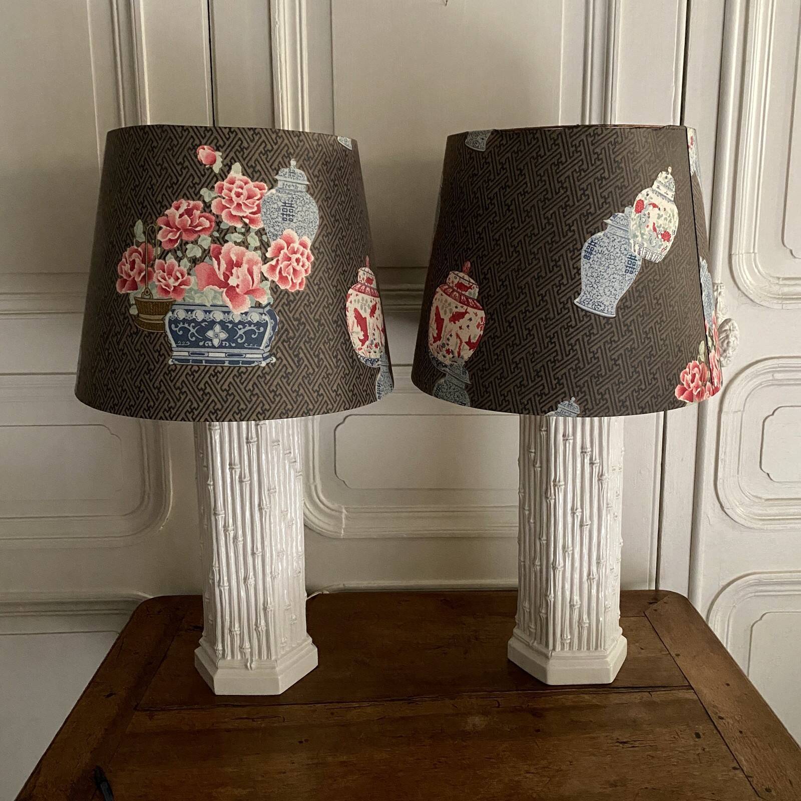 Paire de lampes Hollywood Regency en céramique imitation bambou XXe