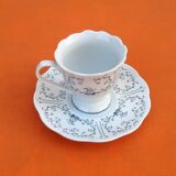 4 Cups / Saucers (shower foot) Coffee Porcelain arabesque décor / flowers