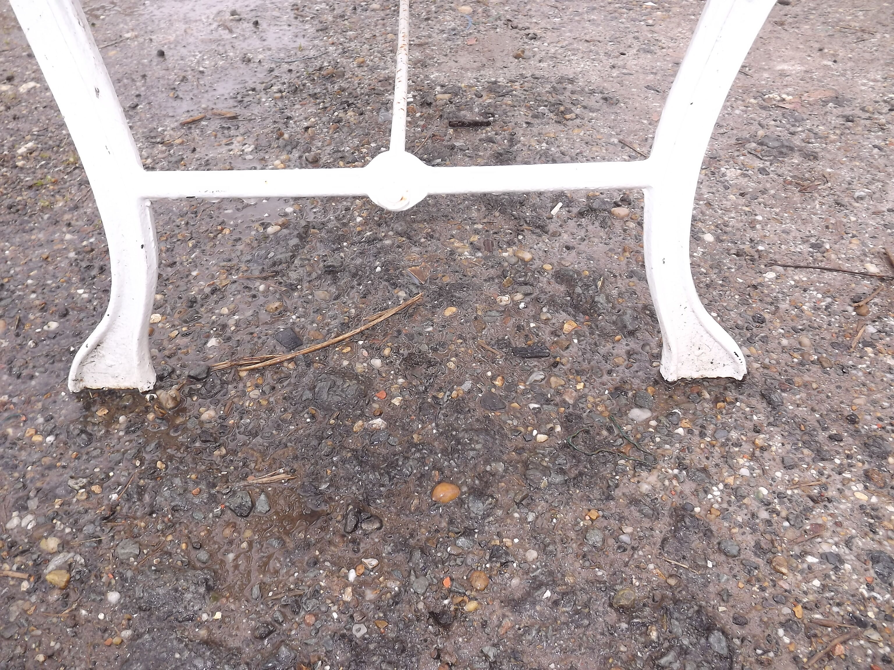 1960s cast iron and wood bench