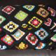 Couverture multicolore en crochet 70's