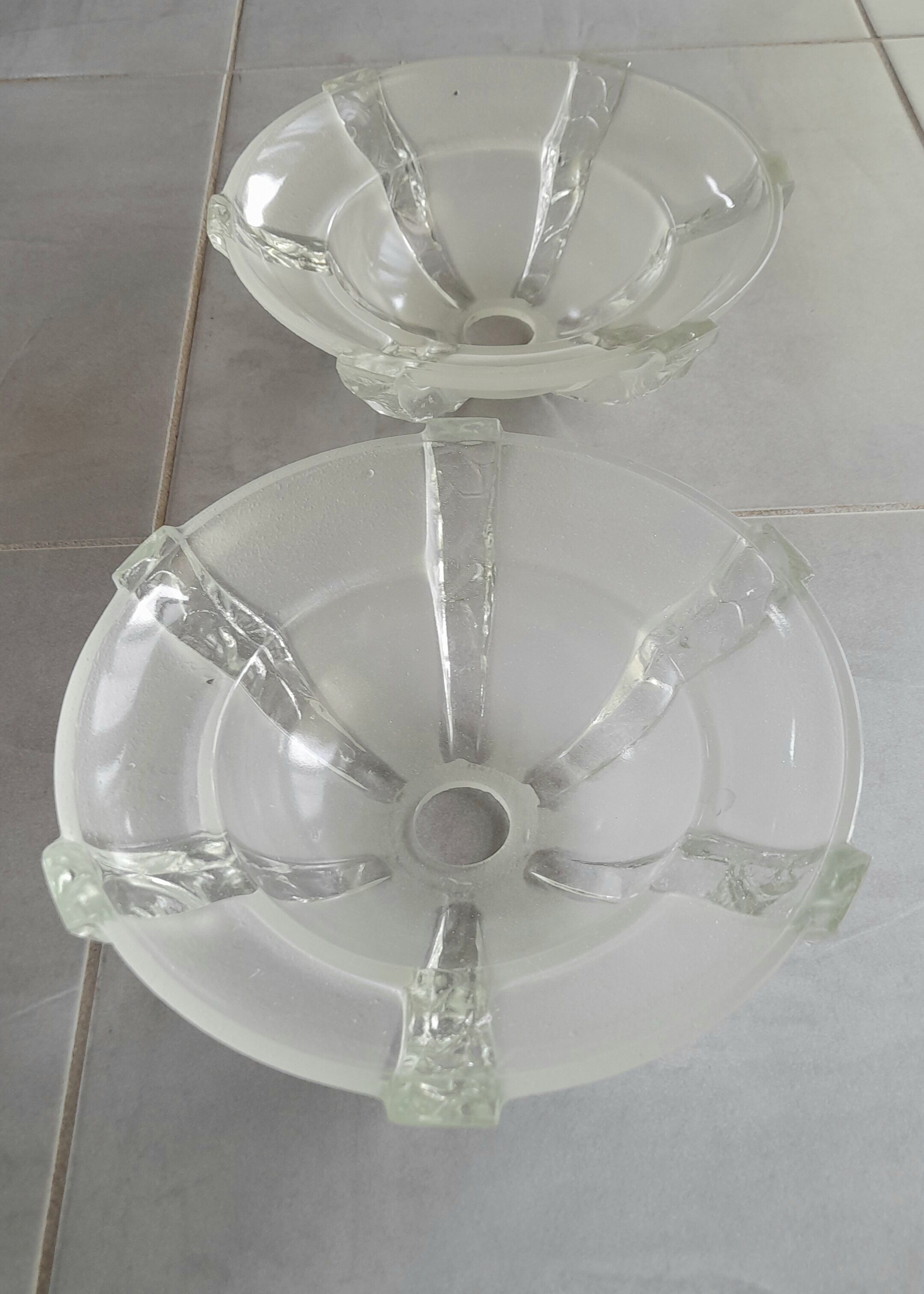 Abat jours glace, art déco en verre dépoli