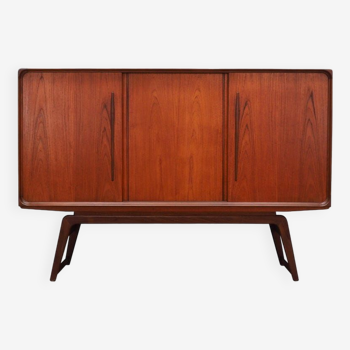 Buffet haut en teck, design danois, années 1960, production : Danemark