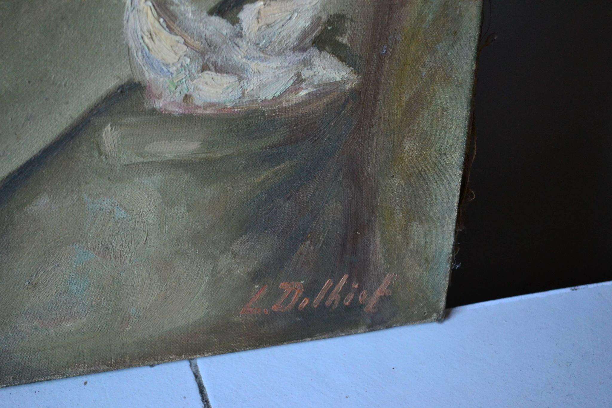 Lot of two oil portraits from the early 20th century by Laurent Delhief