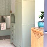 50s asymmetrical wardrobe