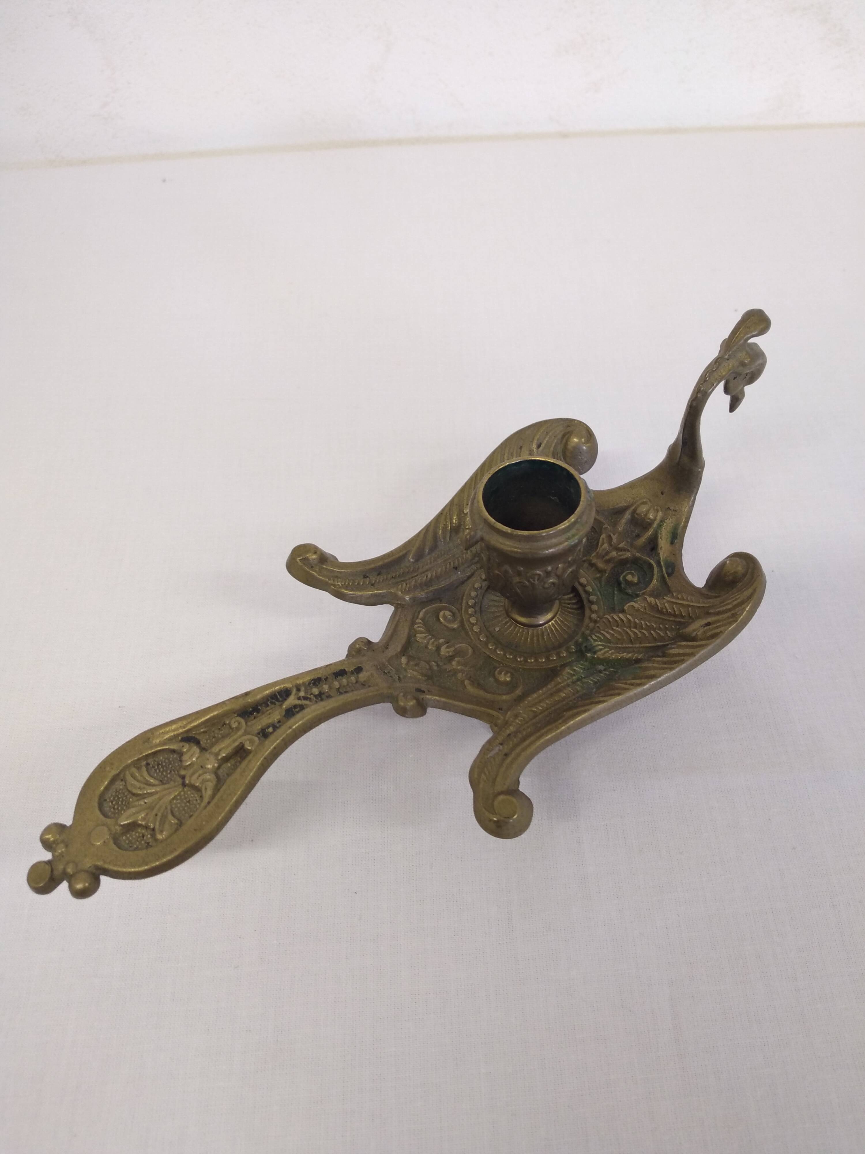 Bronze cellar rat swan/old candle holder