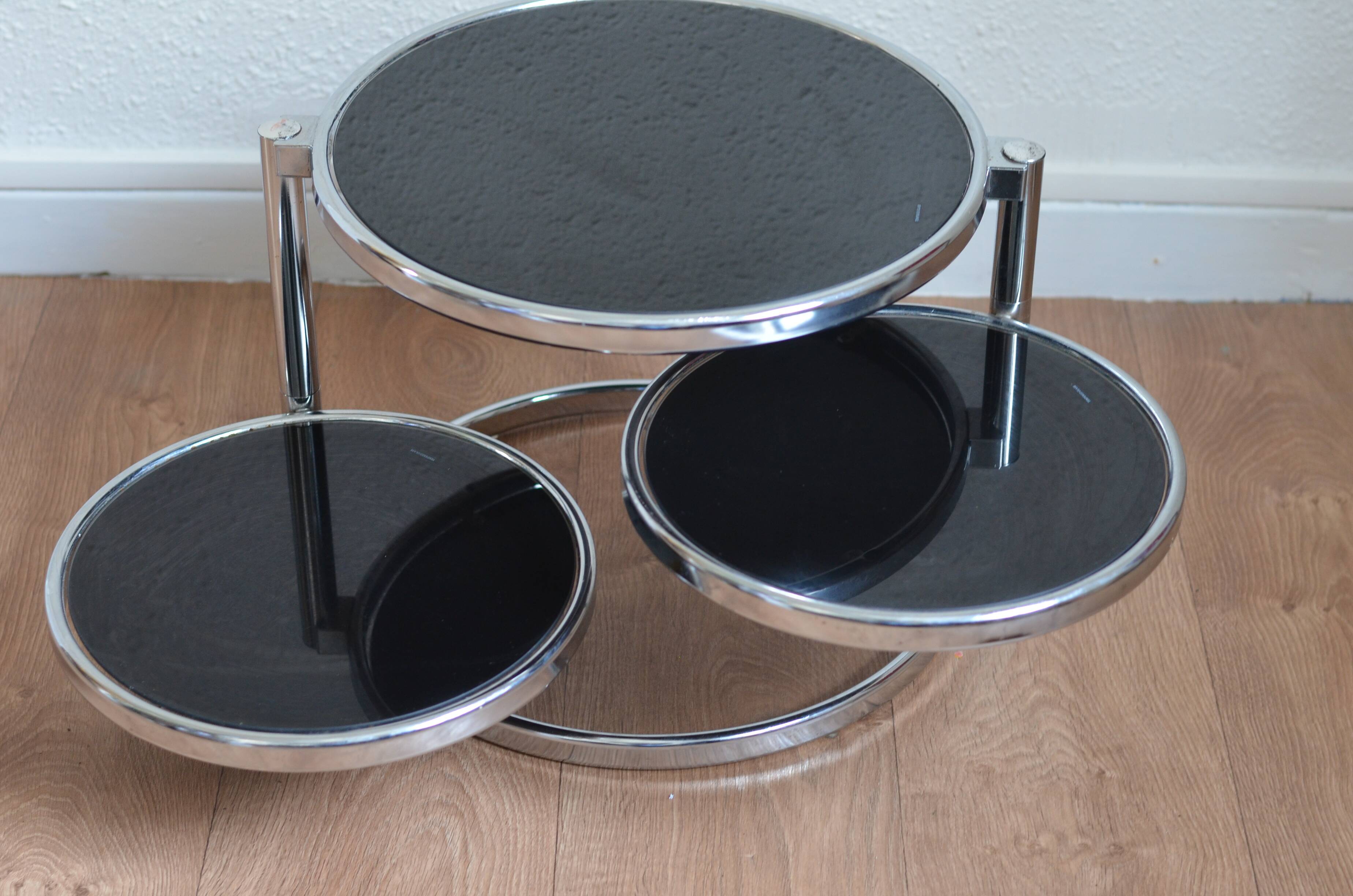 Leitmotiv Swivel coffee table with 3 levels.