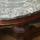 Table guéridon dessus marbre Napoléon III , pied central