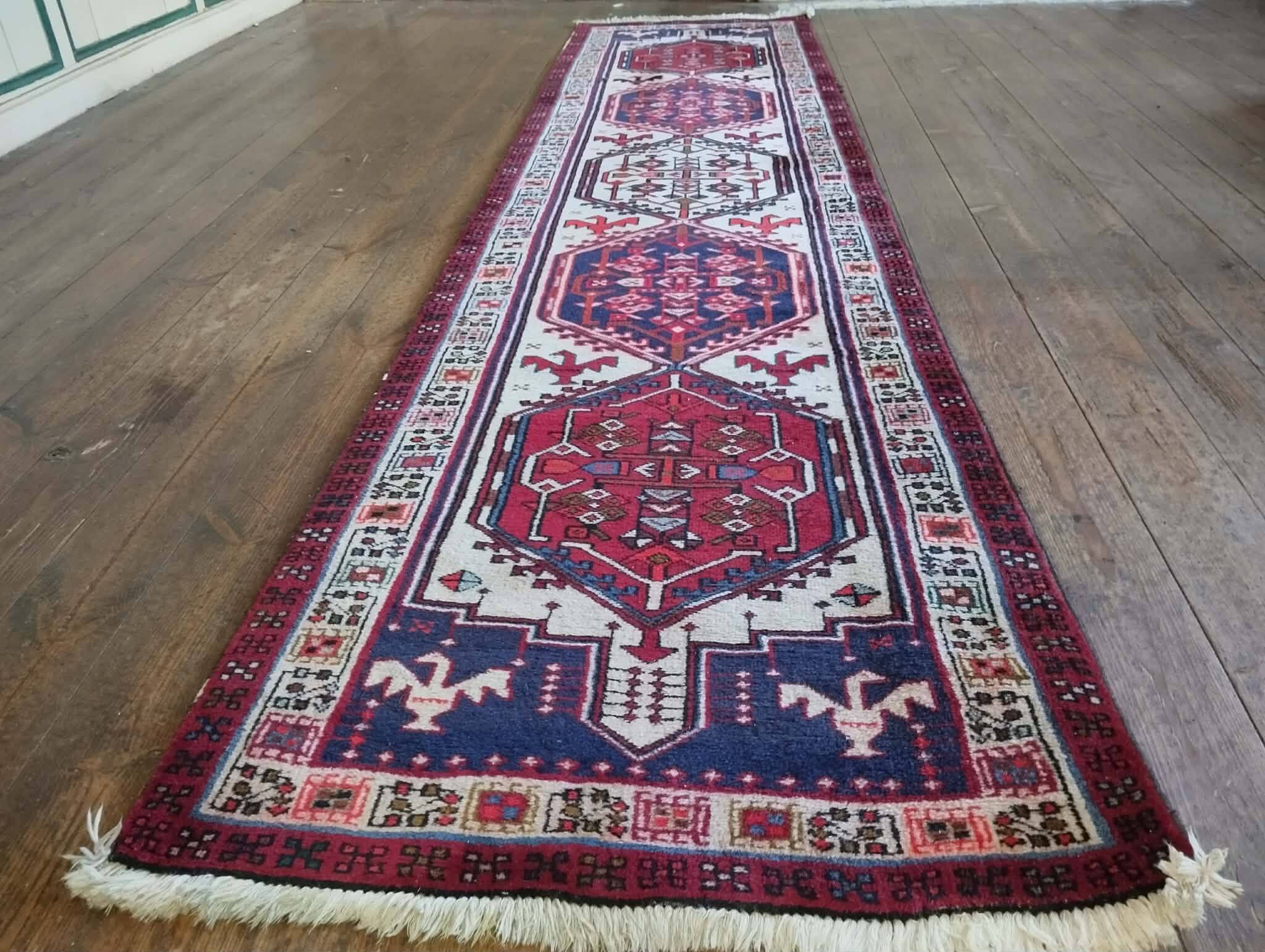 Handmade Persian Heriz hallway rug 295x70cm