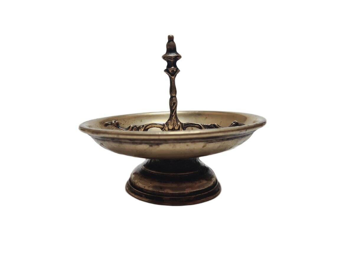 Former Austro-Hungarian Empire Biedermeier figurative cigar ashtray, 1900s