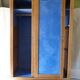 Armoire à portes coulissantes
