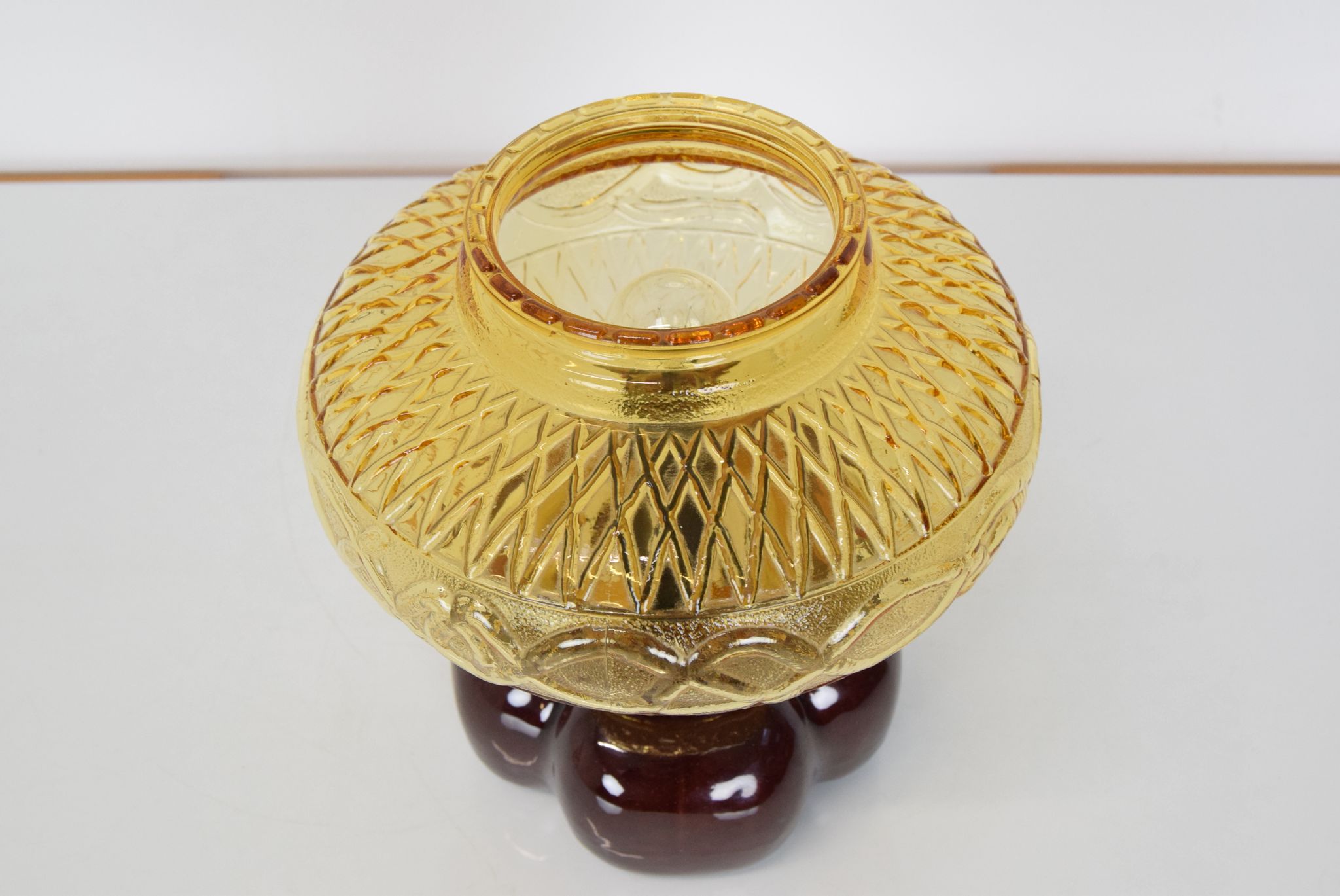 Lampe de table en céramique du milieu du siècle années 1960.