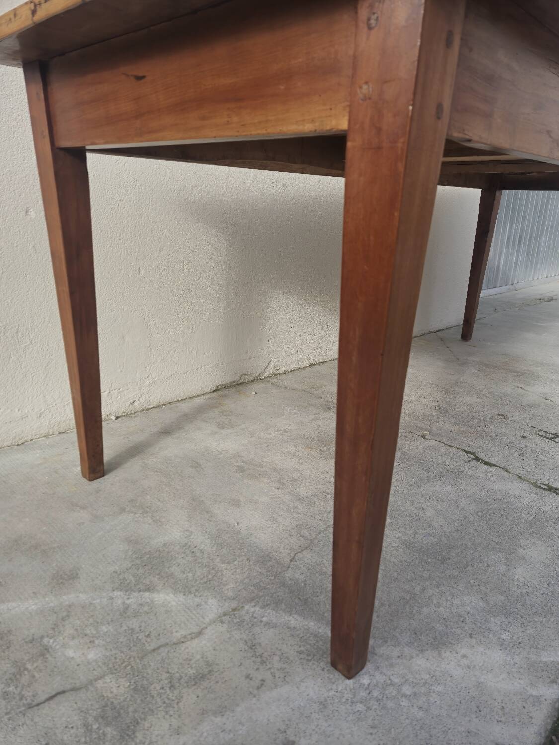 Rustic farmhouse table in solid cherry wood 19th century - 1m91.5