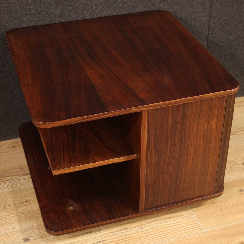 Table basse en bois de design italien du 20ème siècle