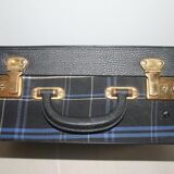 Tissue case scottish