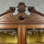 Bibliothèque italienne style Renaissance en noyer vers 1850