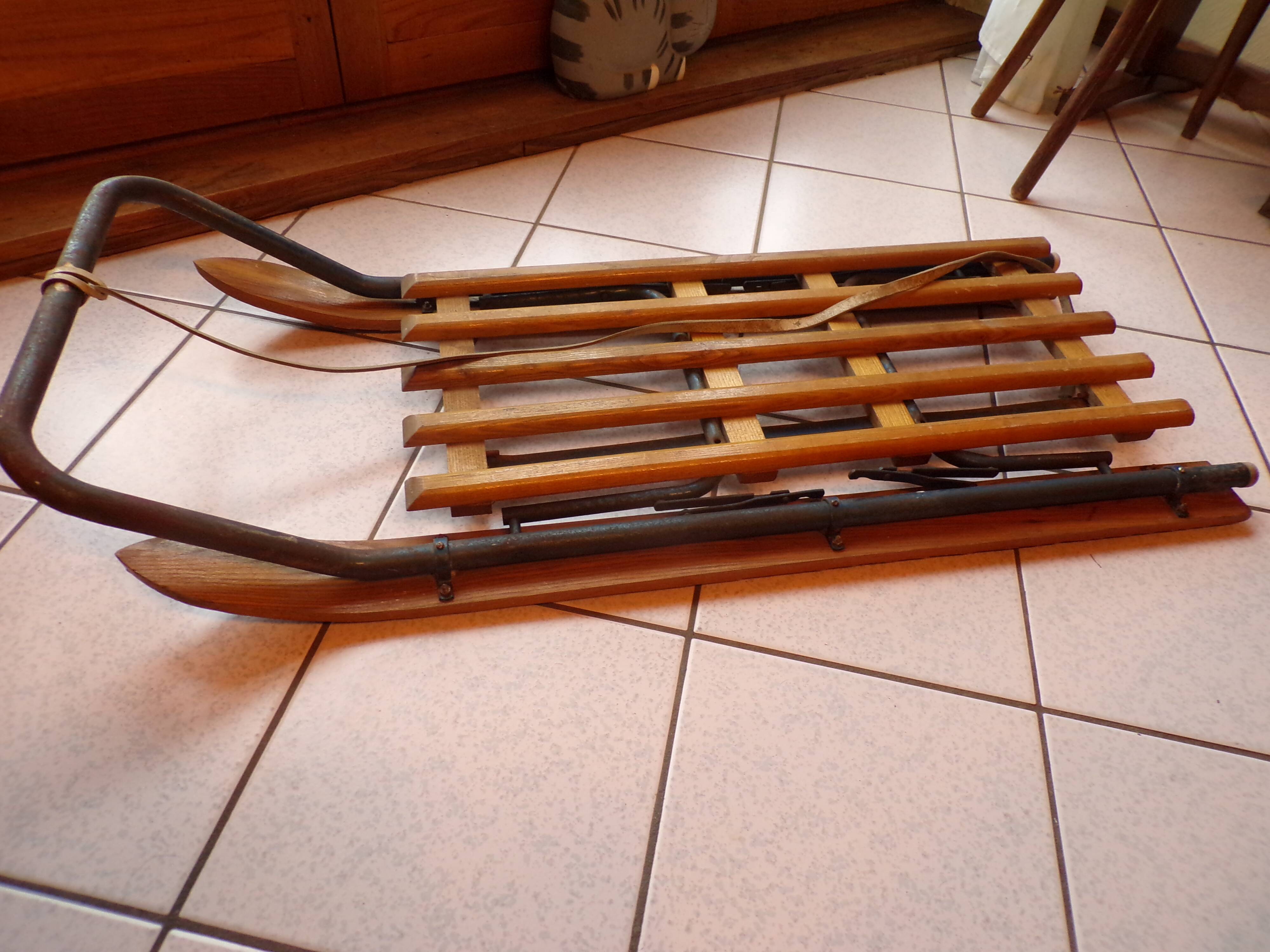 Luge année 60 pliable