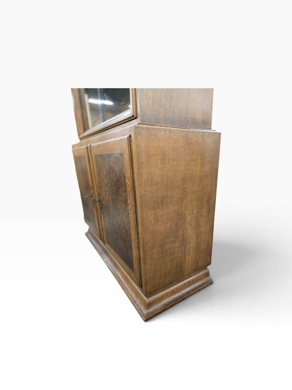Vintage wooden display cabinet/shelf/wardrobe
